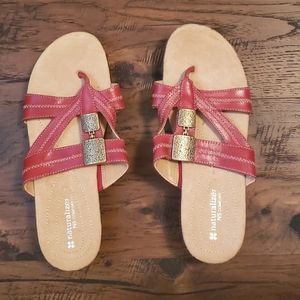 Naturalizer Sandal